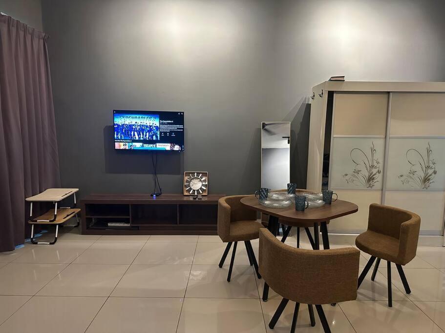 Vertex Wi-fi & Netflix Apartment *